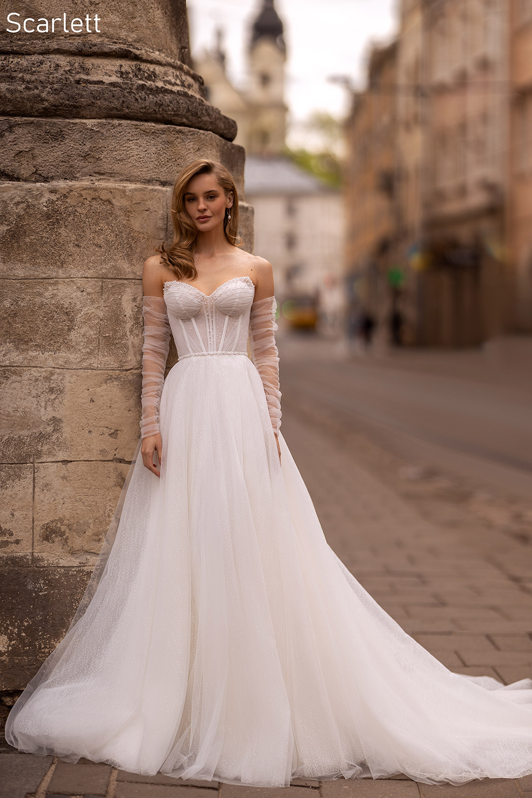 фото моделі